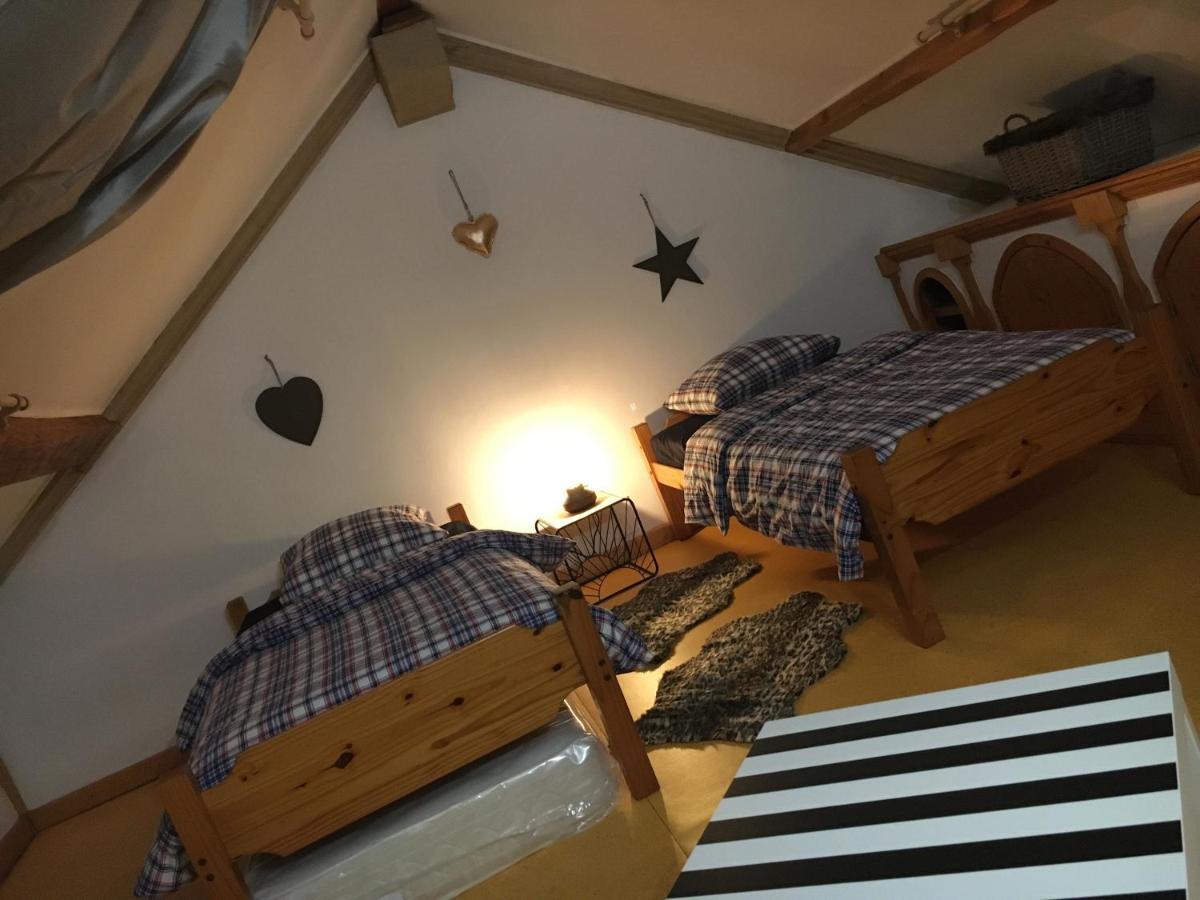 Ferienwohnung La Penates Chateau-Regnault-Bogny Exterior foto